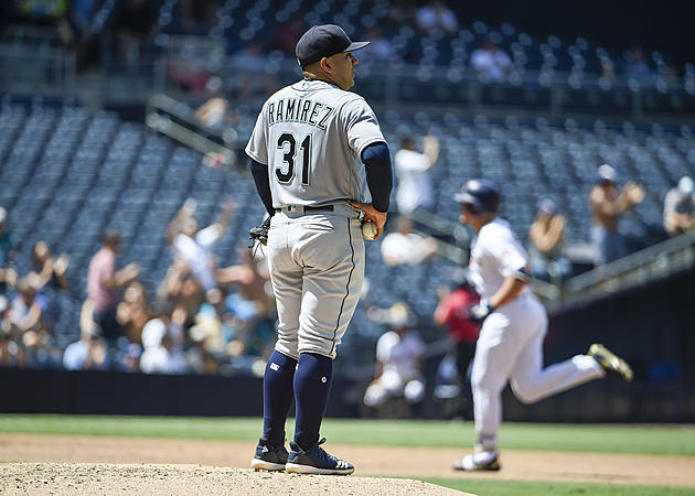 Lucchesi, Long Balls Carry Padres to 8-3 Win Over Mariners