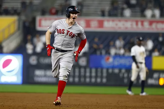 Holt 1st With Postseason Cycle, Red Sox Rout Yankees 16-1