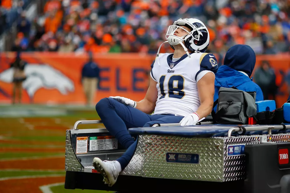 Kupp-Date: Cooper Has Successful ACL Surgery