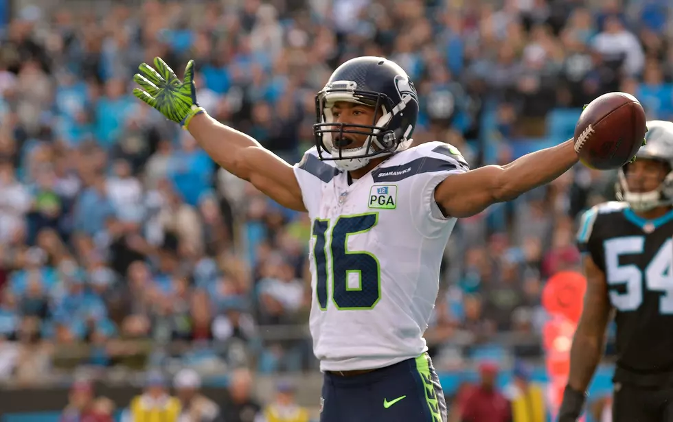 Wilson Leads Seahawks’ Rally in 30-27 Win Over Panthers