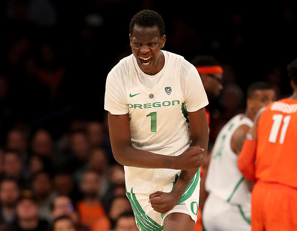 Foot Injury Ends Bol Bol’s Oregon Career After 9 Games