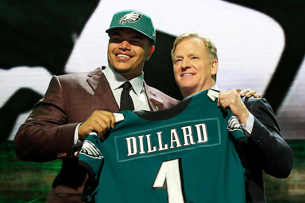 Eagles Move up to get Future Left Tackle Andre Dillard