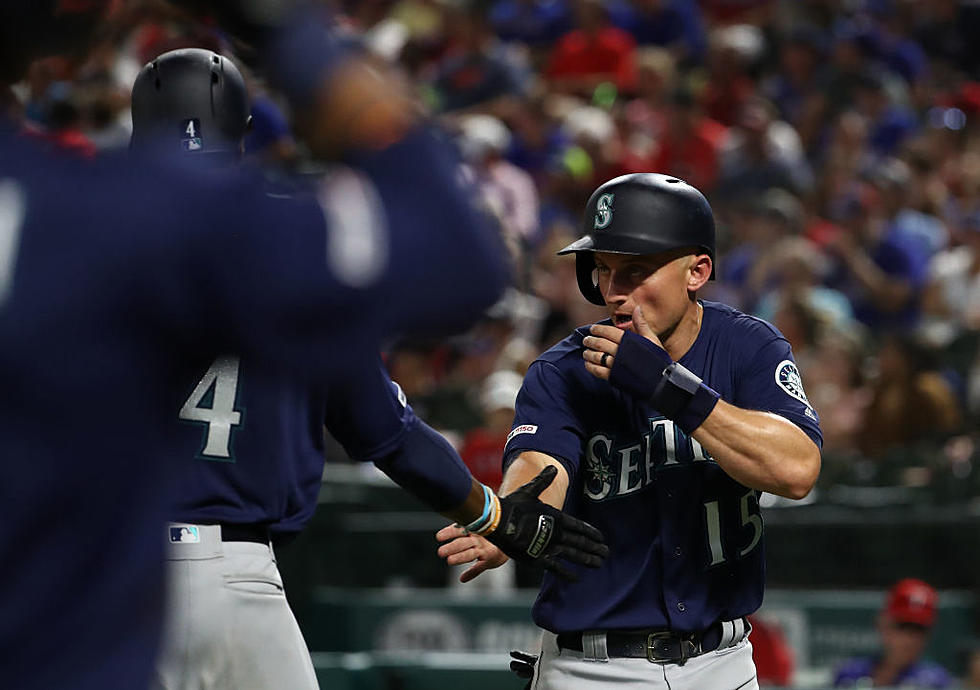 Six-pack for M’s: Seattle Wins 6th in Row, 8-5 at Texas