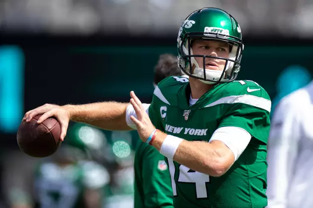 Jets&#8217; Darnold Hopes to Return to Field in Week 5 vs. Eagles