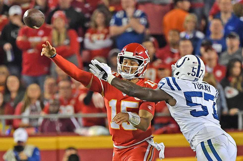 Colts Shut Down Mahomes, Chiefs Offense in 19-13 Victory