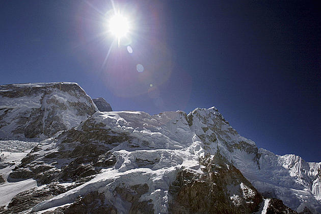 Nepal Man Shatters Record for Scaling World&#8217;s Highest Peaks