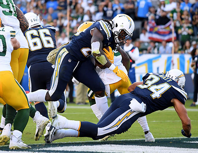 Gordon Scores Twice as Chargers Dominate Packers 26-11