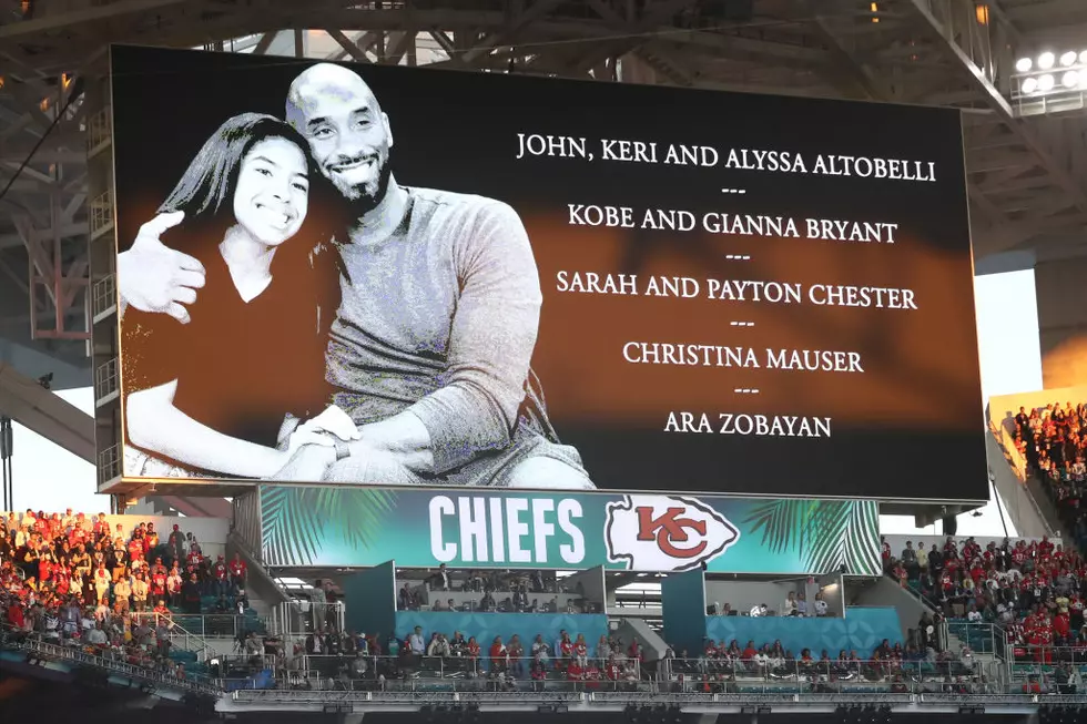 At the Super Bowl, They Remembered Kobe Bryant