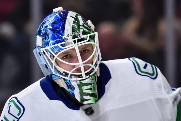 Boudreau&#8217;s 1st Game Coaching Canucks is 4-0 Win Over Kings