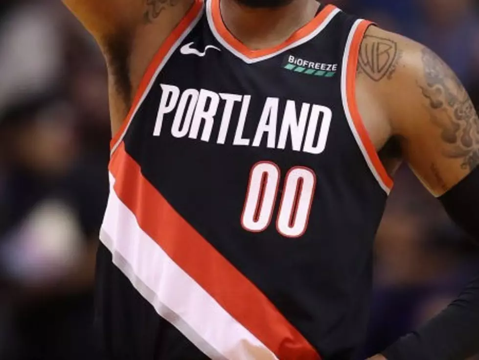 Blazers Re-sign Anthony and Hood, Sign Jones