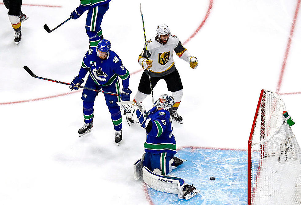 Vegas Beats Canucks, Move Within Win of Conference Finals