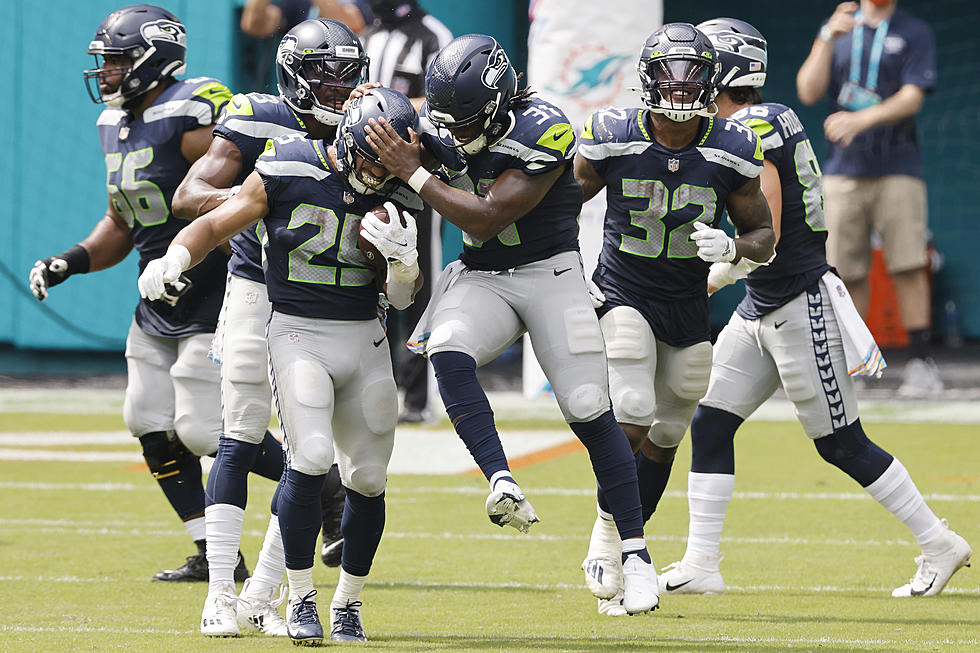 Seattle Seahawks Still Top of the AP Pro 32 Poll