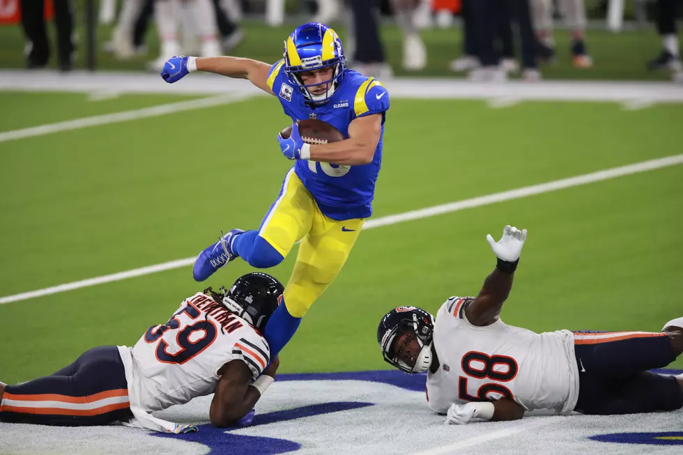 Kupp-Date: Cooper Kupp Tote Board–Week 7 vs. Bears [PHOTOS/VIDEO]