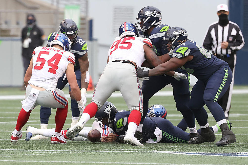 Stymied Seahawks: Seattle Baffled by Woes in Loss to Giants