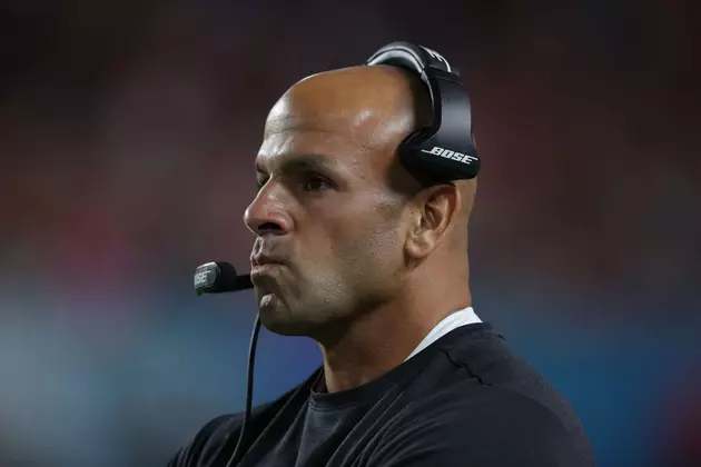 Jets Hire 49ers Defensive Coordinator Robert Saleh as Coach