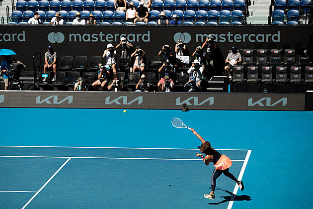 Serena Stopped: Osaka Beats Williams in Australian Open SF