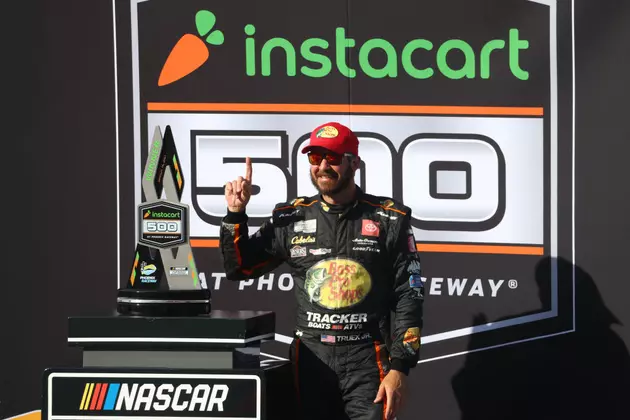 Martin Truex Jr. Wins NASCAR Cup Race at Phoenix Raceway