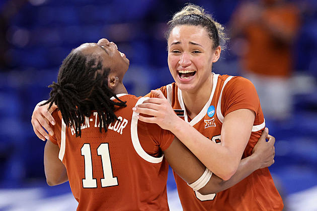 Texas Advances to Sweet 16 with 71-62 Win Over UCLA