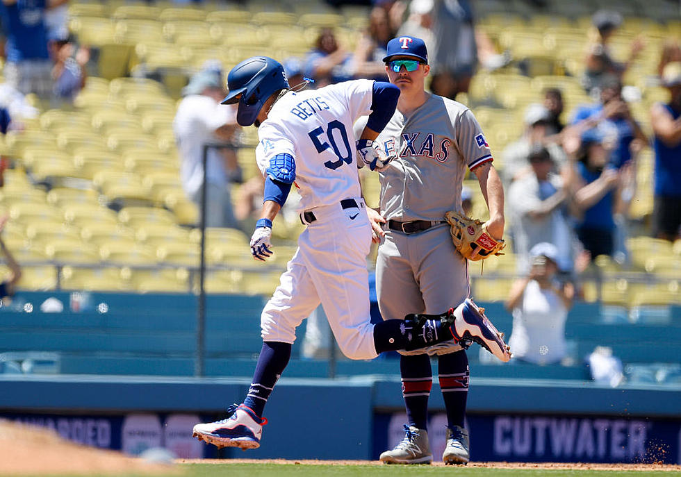 Buehler, Betts Propel Dodgers to 5-3 Win Over Rangers