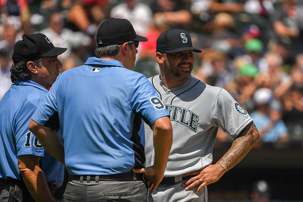 Mariners’ Santiago Suspended 10 Games for Foreign Substance