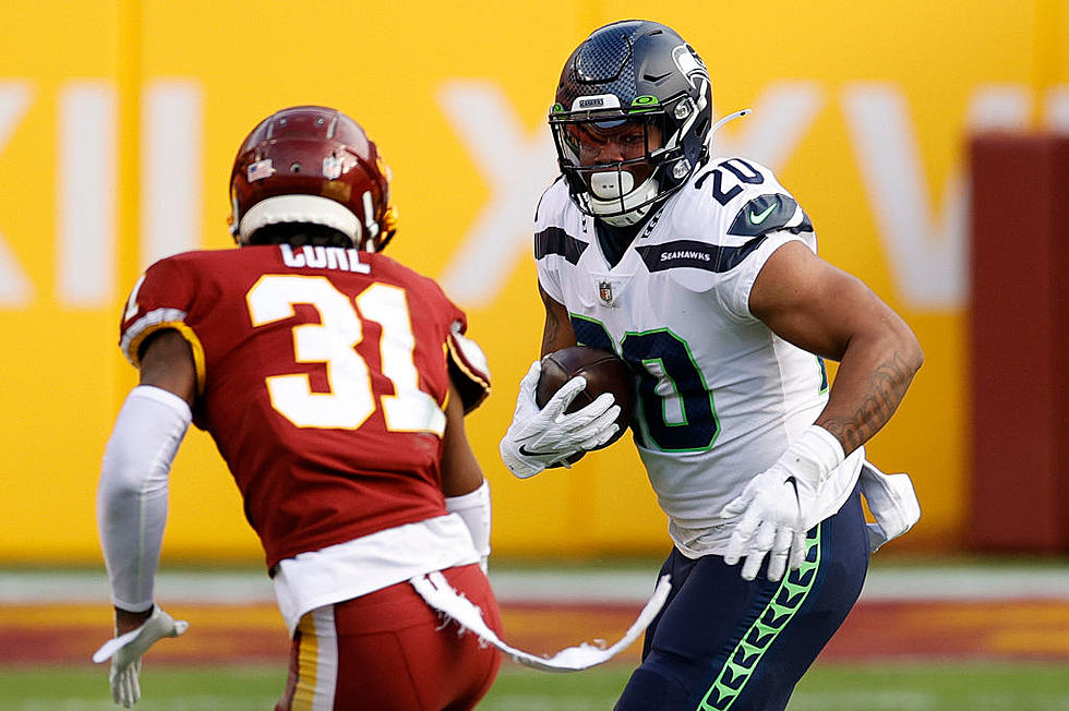 Rashaad Penny is Back in the Seattle Seahawks Training Camp