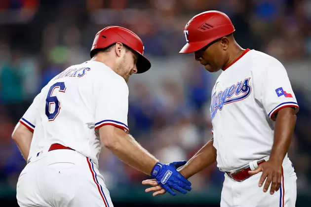 Hicks&#8217; 4th Homer in 4 Games Helps Rangers Top Tigers 10-5