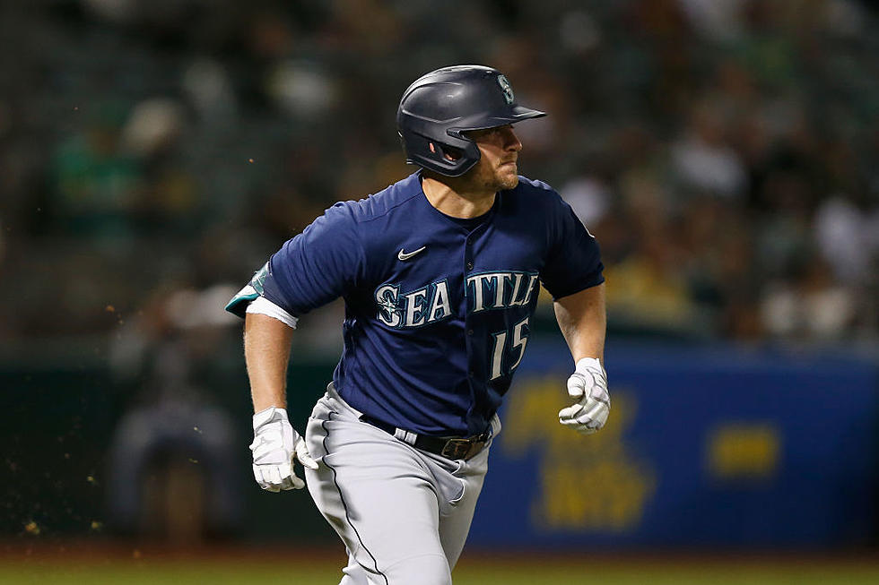 Seager, France HR, Mariners Top A’s, Move Up in Playoff Race