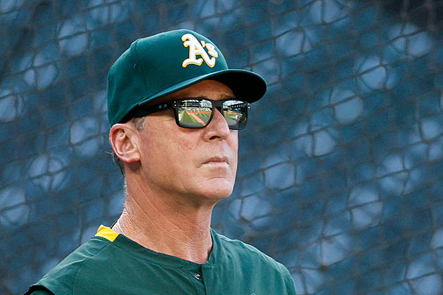 Padres Hire Oakland&#8217;s Bob Melvin as Manager