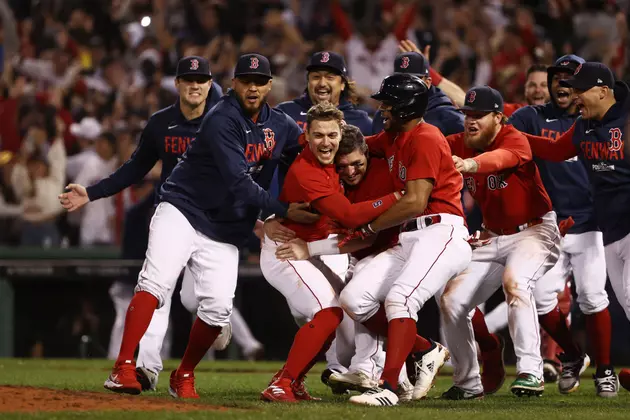 Walk It Off: Red Sox Eliminate Rays 6-5 With Late Sac Fly