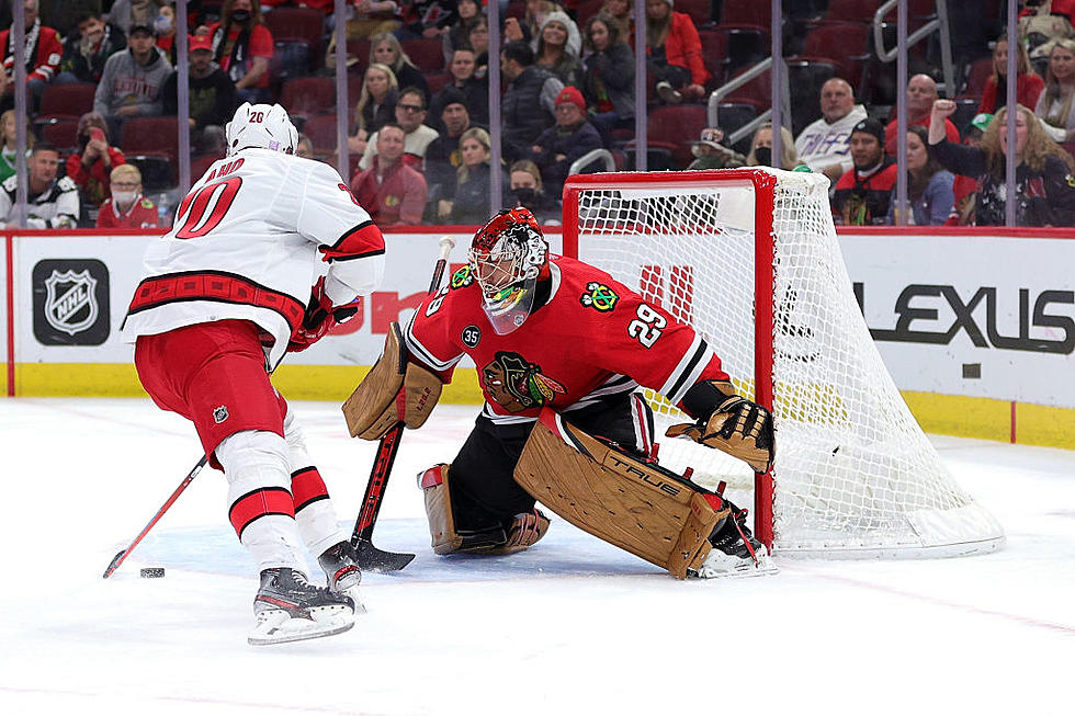 Fast, Hurricanes Beat Blackhawks 4-3 for 9th Straight Win