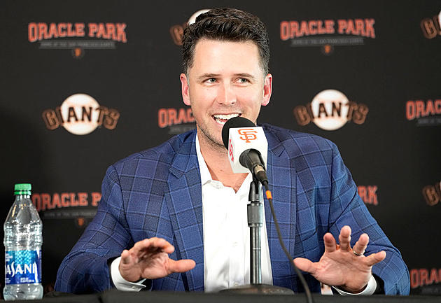 Buster Posey Ready to Move on From Baseball, Says Farewell