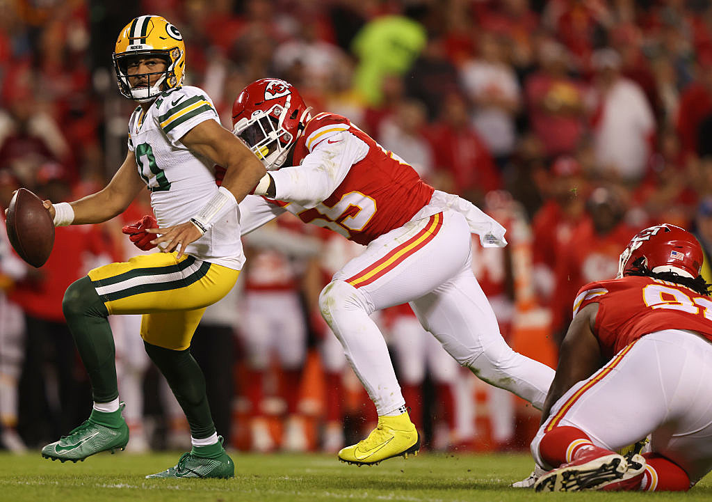 Chiefs edge Rodgers-less Packers 13-7 in defensive slugfest – KXAN