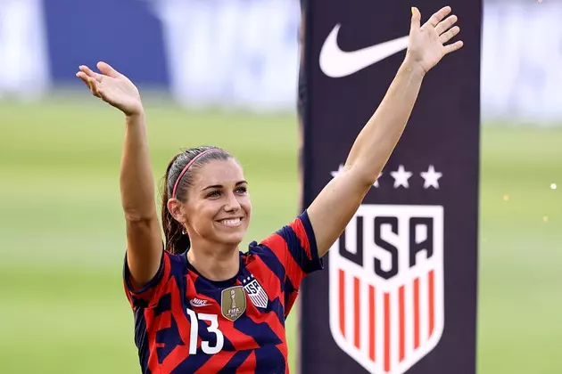 Alex Morgan Heads Home to California with NWSL&#8217;s Wave