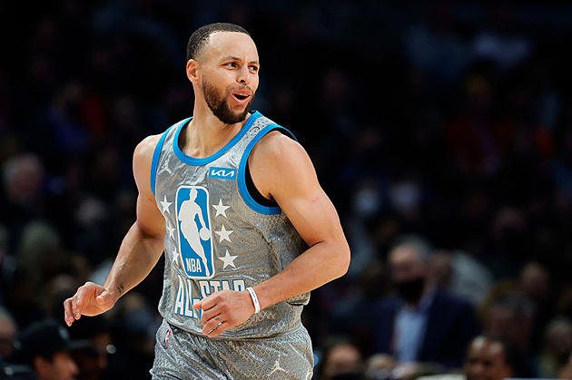 Curry Sets 3s Record, LeBron the Winner in NBA All-Star Game