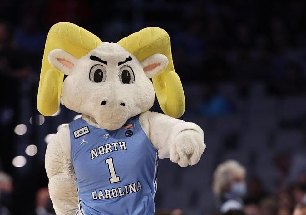 North Carolina Women Rout Arizona 63-45 to Reach Sweet 16