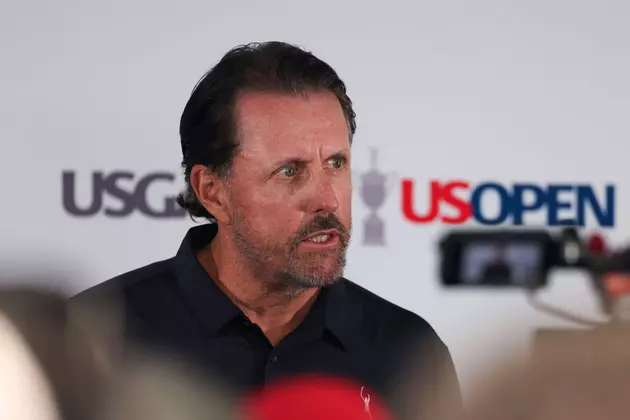 Phil Mickelson Not Giving Up on Playing PGA Tour