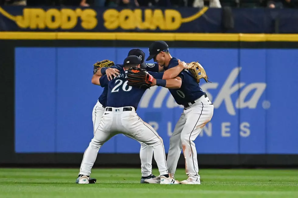 Mariners get Back to Winning Formula, Hold off Rangers 4-3