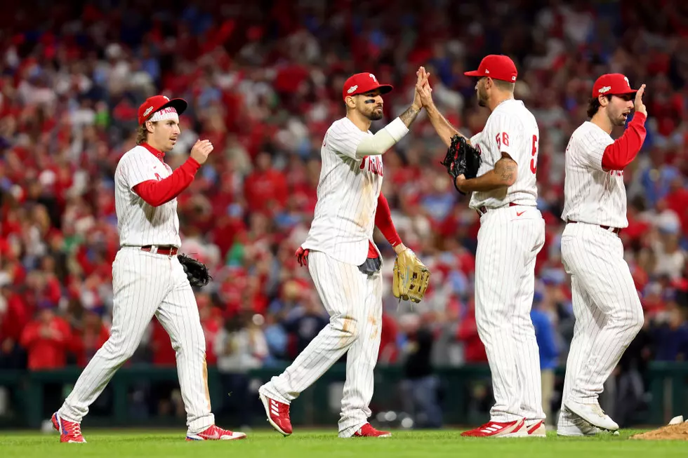 Phillies hit 4 Homers, Rally Past Padres 10-6, Lead NLCS 3-1
