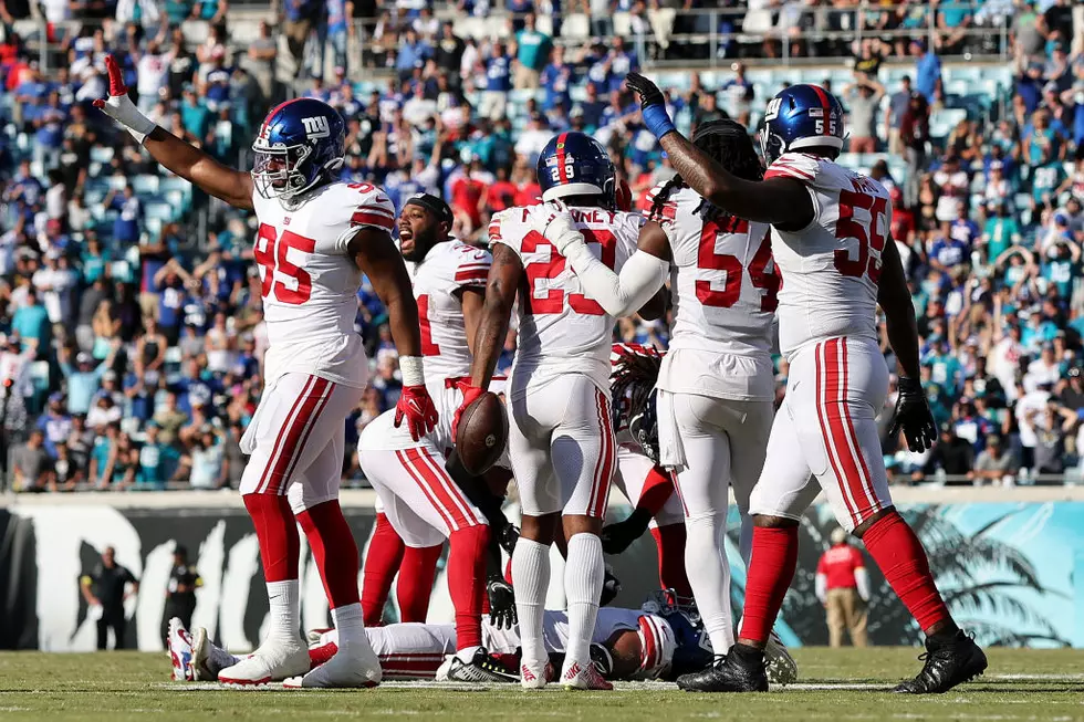 Streaking Giants Face Another Road Test Against Seahawks