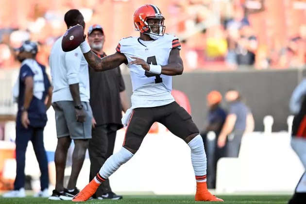Browns QB Watson Practices for 1st Time During Suspension