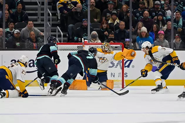 Kraken Win Fifth Straight, Beat Predators 5-1