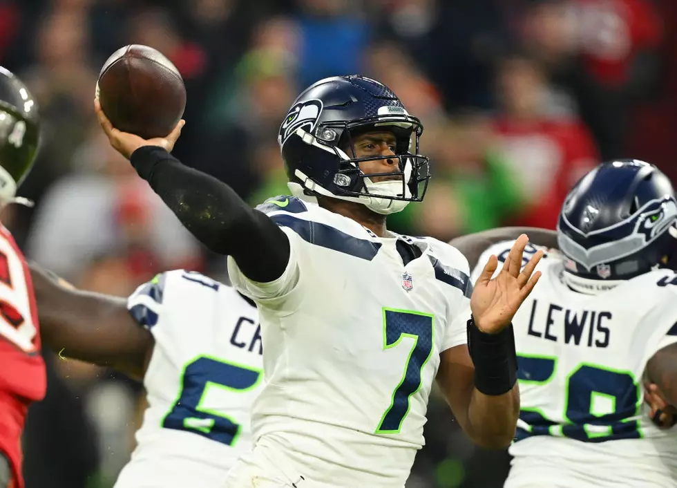 Seahawks Believe Geno Smith’s Surprising Run will Continue
