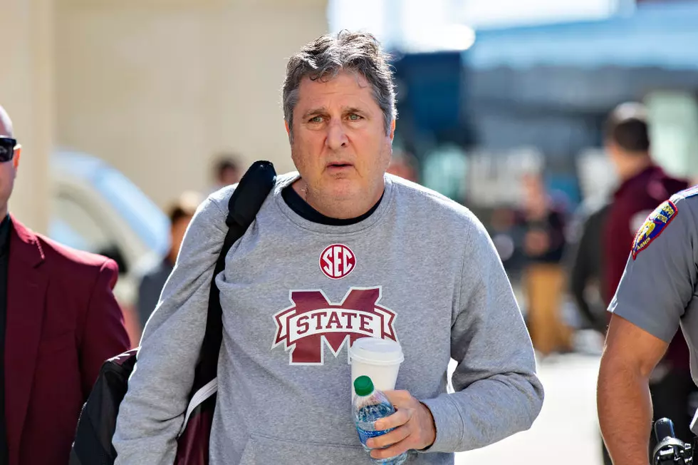Mississippi State&#8217;s Mike Leach Listed in Critical Condition