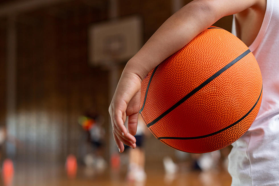 Erikstrup Scores 32 as Eastern Washington Beats South Dakota 93-79