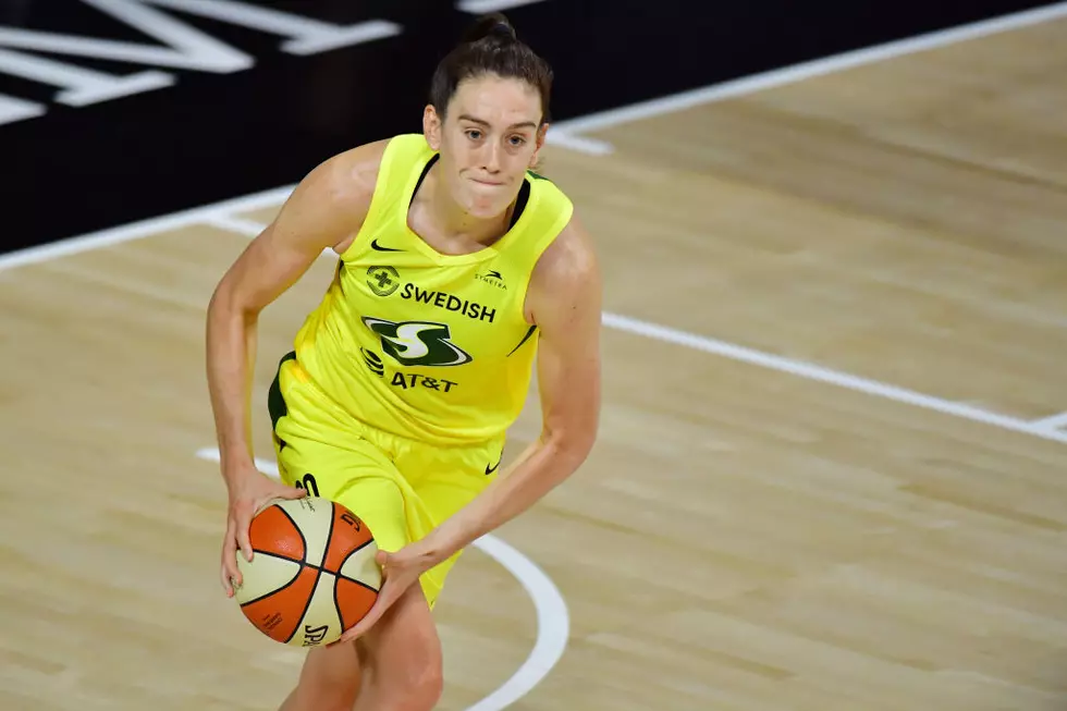 Stewart Heads to New York on 1st Day of WNBA Free Agency