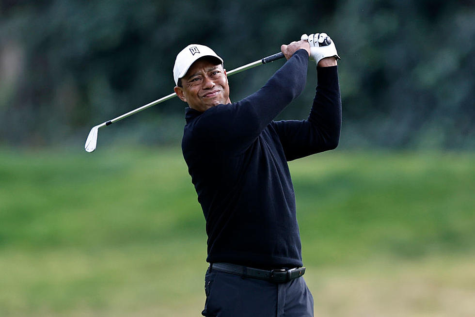 Tiger Opens with 69 at Riviera, Trails Homa, Mitchell by 5