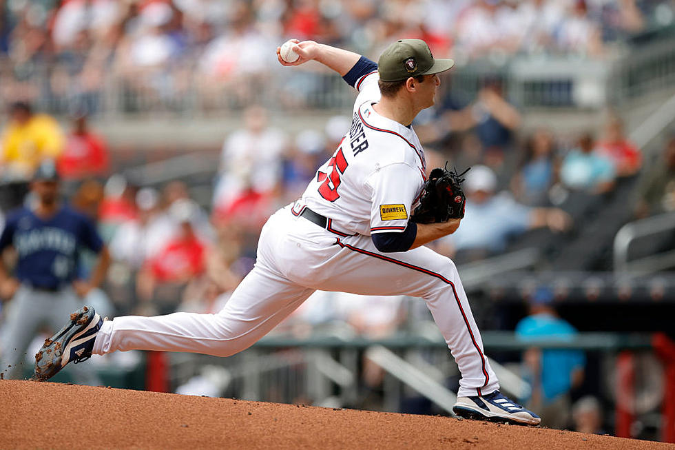 Atlanta Rookie Shuster 1 hits Mariners; Braves Win 3-2