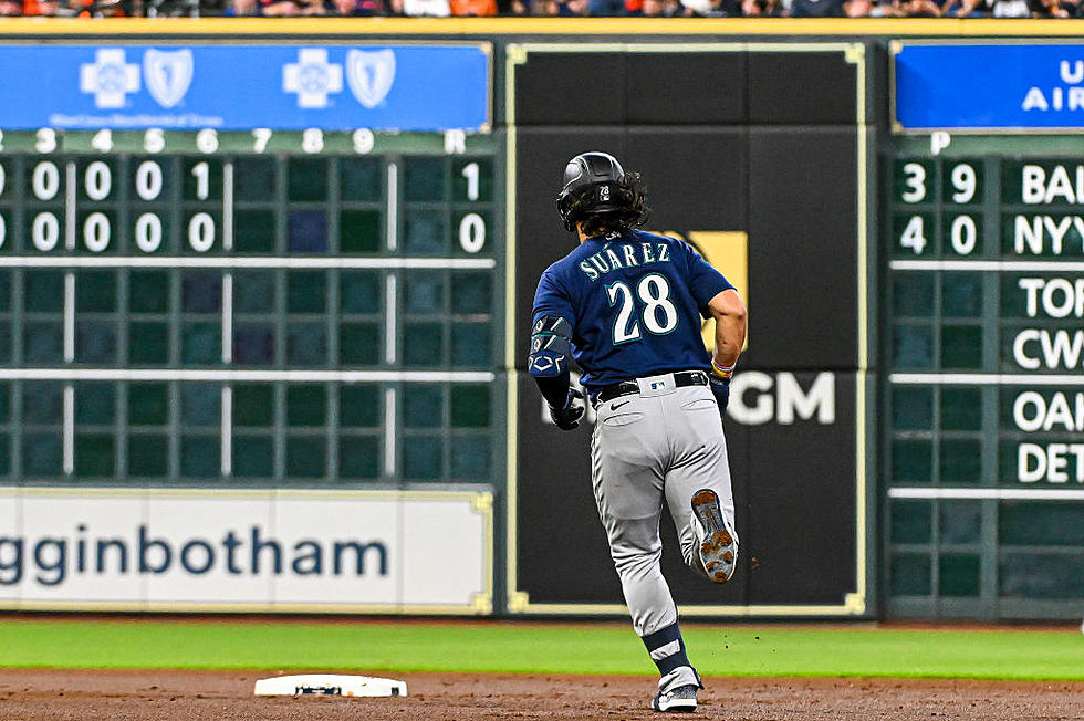 Suárez hits 2 Homers, Crawford has 1 as Mariners Beat Astros 5-1