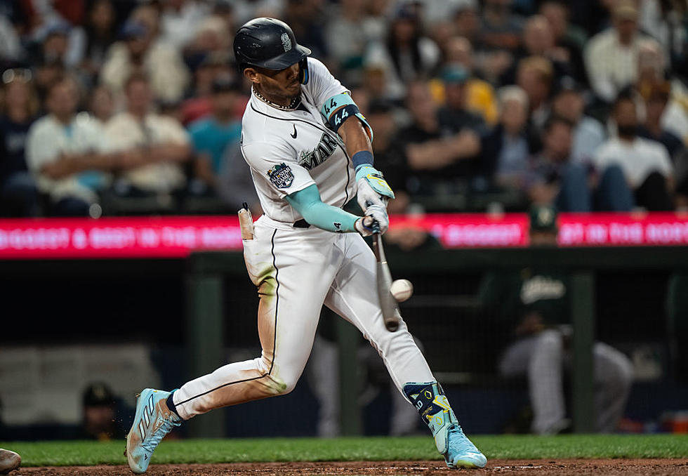 J-Rodríguez and the Mariners Stay Red Hot with 7-0 win Over Oakland