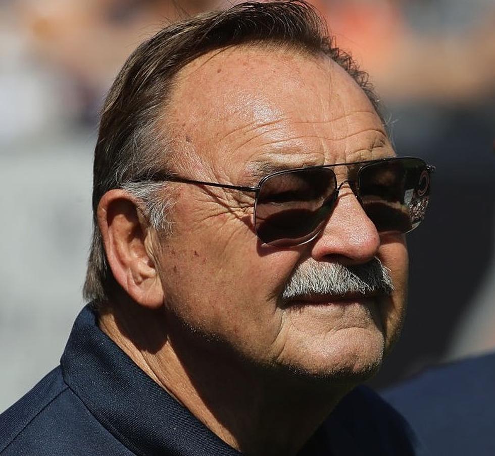 Dick Butkus, Fearsome Hall of Fame Chicago Bears Linebacker, dies